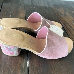Sophia Milano Pink Suede Slides - New with tags